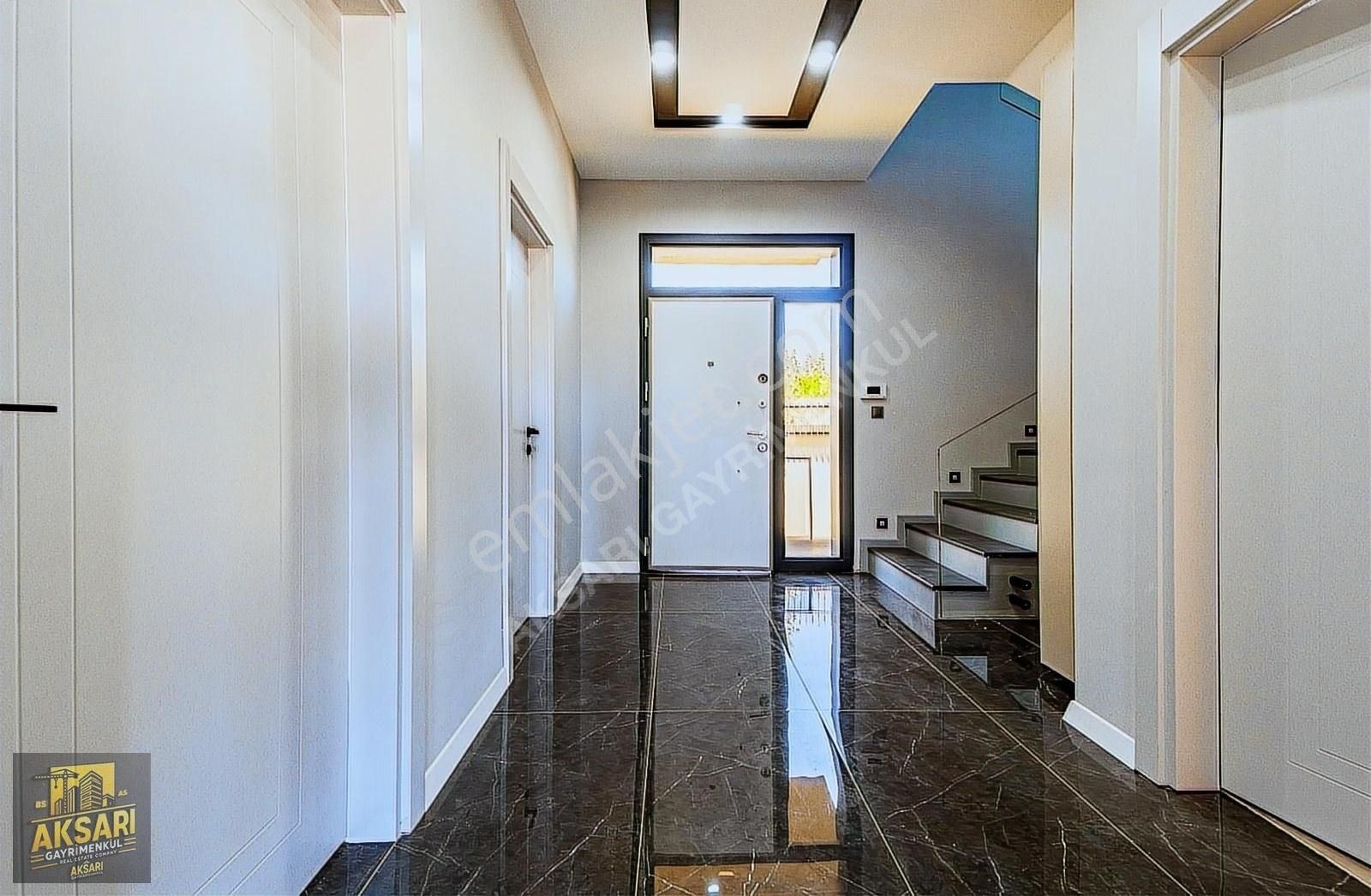 Döşemealtında 3+1 Ultra Lüks Satılık Villa Takasa Uygun - Görsel 7