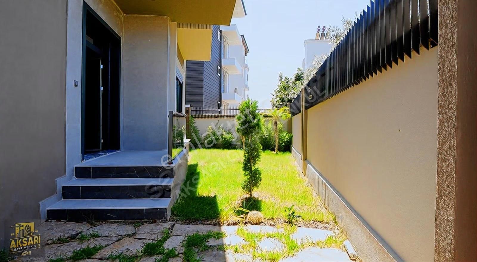 Döşemealtında 3+1 Ultra Lüks Satılık Villa Takasa Uygun - Görsel 3