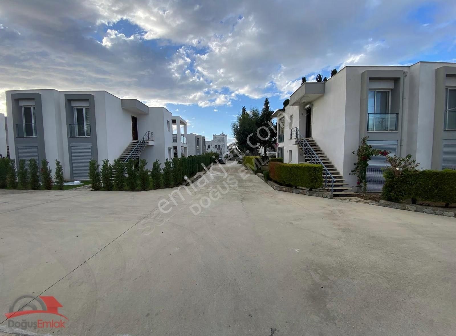 Doğuş Emlak'tan Nezih Havuzlu Site İçerisinde Bahçe Katı 2+1 - Görsel 14
