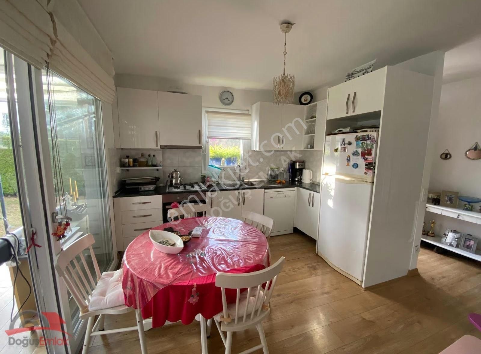 Doğuş Emlak'tan Nezih Havuzlu Site İçerisinde Bahçe Katı 2+1 - Görsel 10