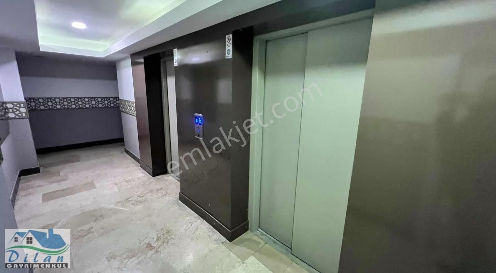 Metrobüse Yakın Site İçerisinde Kapalı Mutfak Satılık 2+1 - Görsel 8