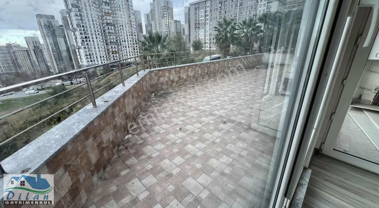 Metrobüse Yakın Site İçerisinde Kapalı Mutfak Satılık 2+1 - Görsel 4