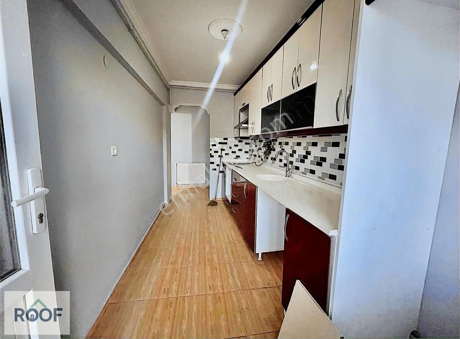 Ana Cadde Üzerinde Çift Cephe Kiralık Daire - Görsel 11