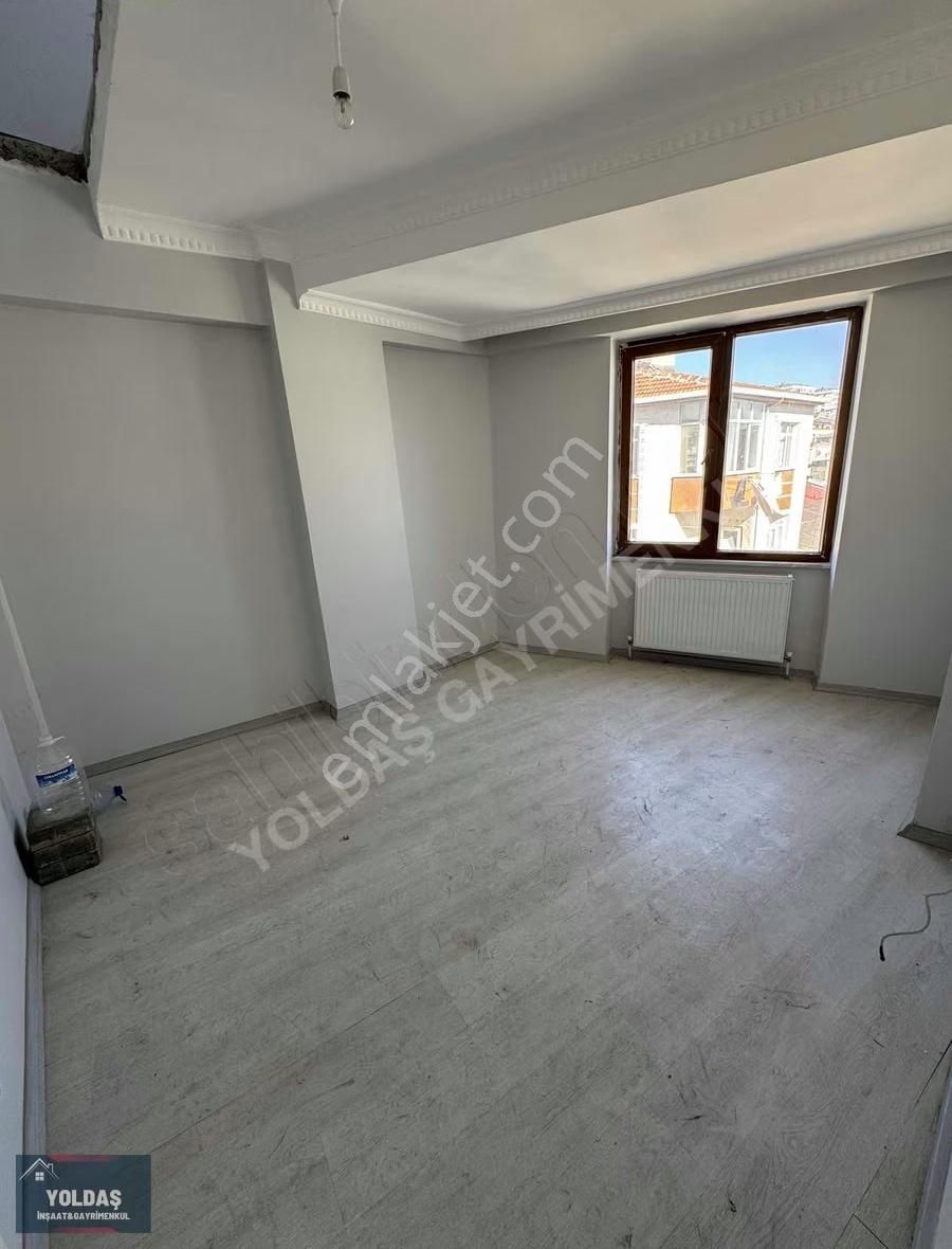 Yoldaş İnş Satılık 4+2 180 M2 Asansörlü Dublex Daire - Görsel 22