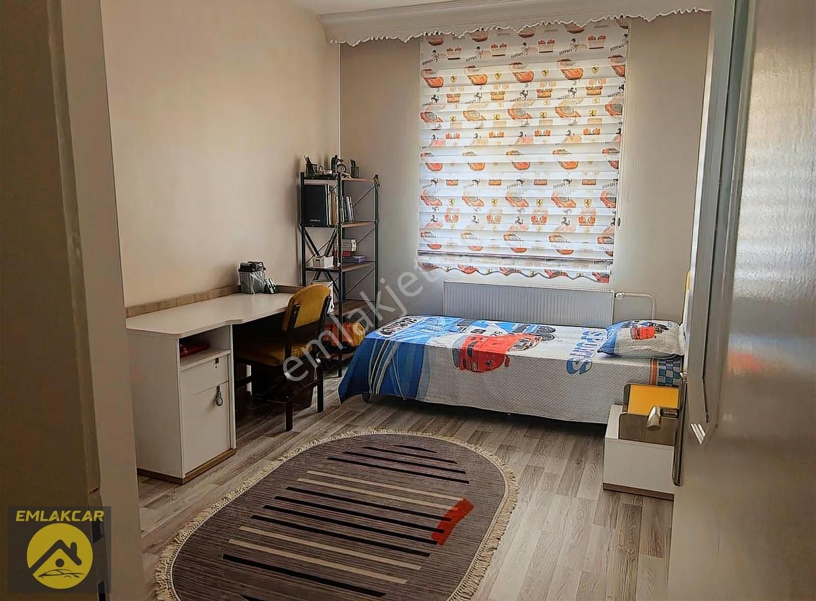 Emlakcar Dan Sakarya Mahallesinde Müstakil 2 Adet 3+1 Daire - Görsel 3