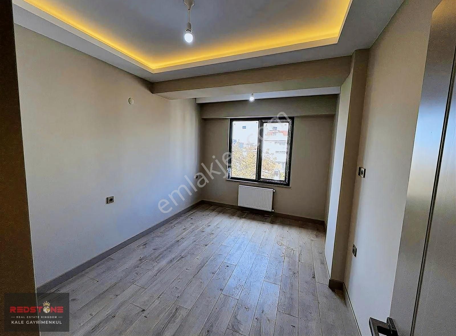 Çanakkale Barboros Mahallesinde Sıfır 4+1 Dublex Daire - Görsel 18