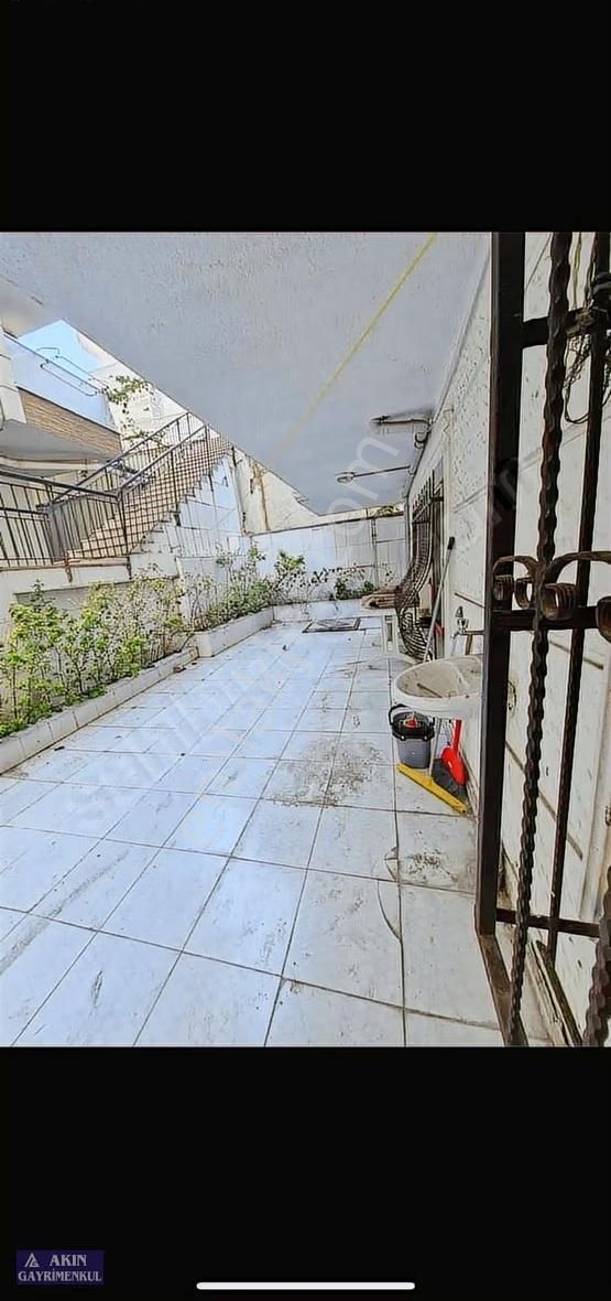 Beylikdüzü Yakuplu Mahallesinde Satılık 2+1 Bahçekatı - Görsel 6