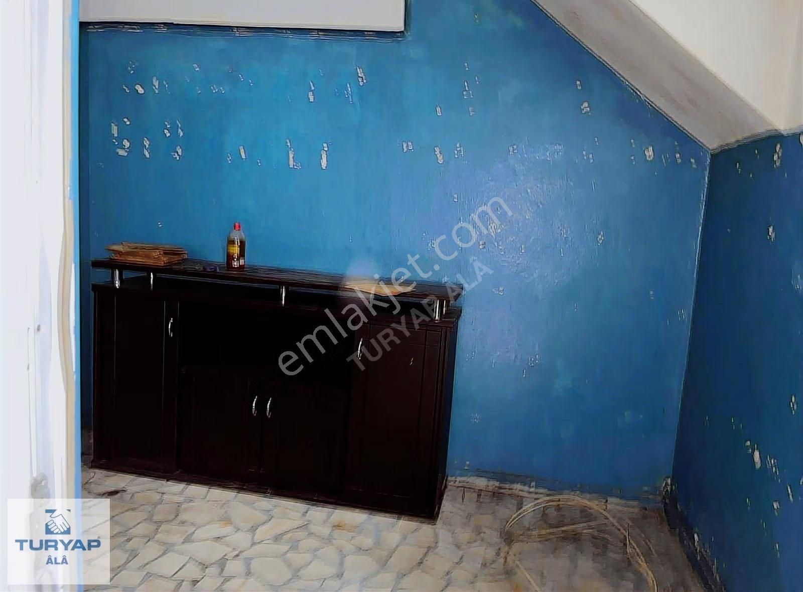 Uğurmumcu Mahallesin De Kiralık Atölye Ye Uygun 250 M2 İş Yeri - Görsel 3