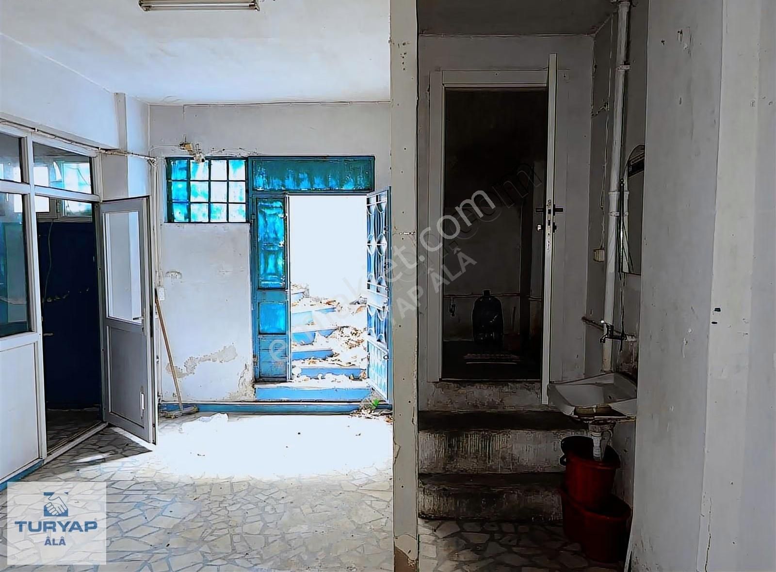 Uğurmumcu Mahallesin De Kiralık Atölye Ye Uygun 250 M2 İş Yeri - Görsel 5