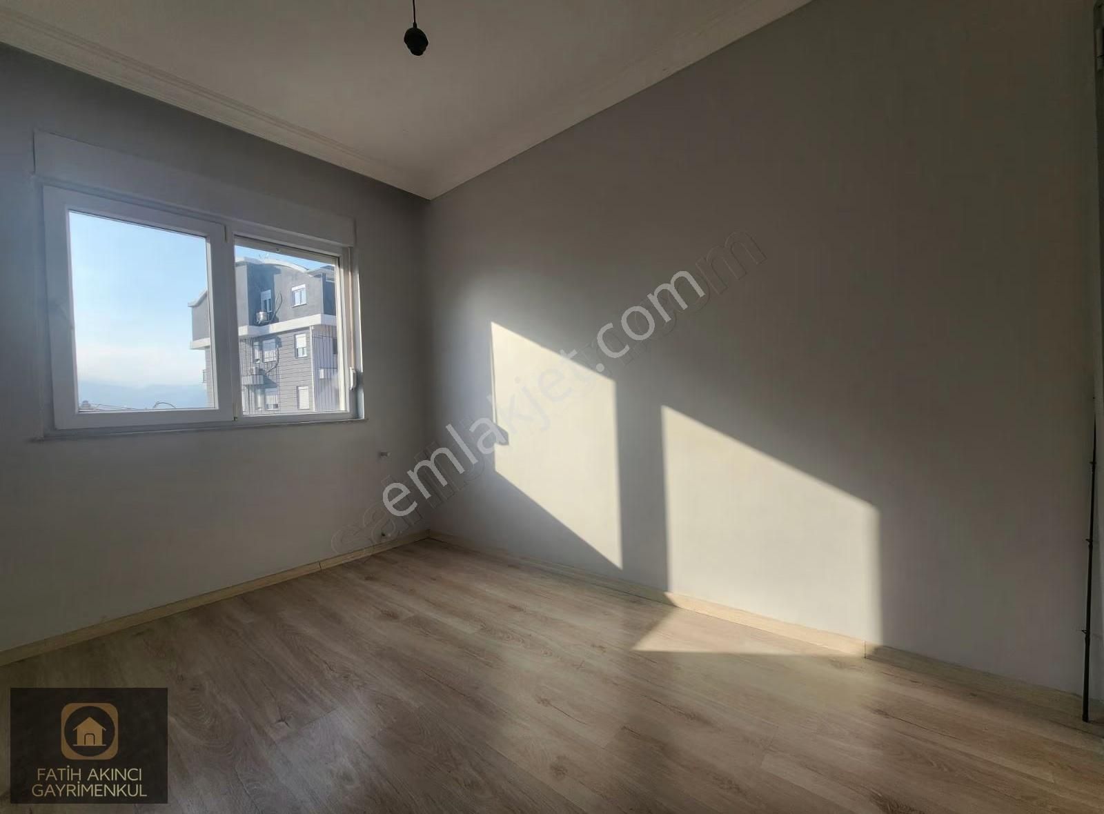 Erenköy De Kiralık 2+1 Daire - Görsel 5