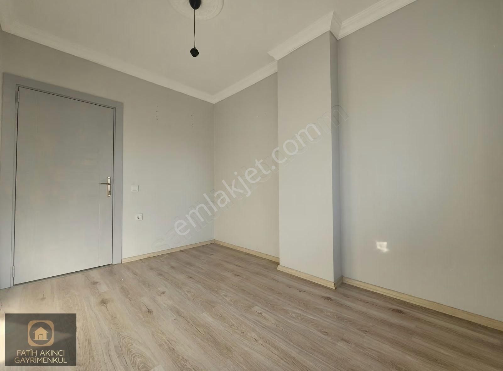 Erenköy De Kiralık 2+1 Daire - Görsel 10