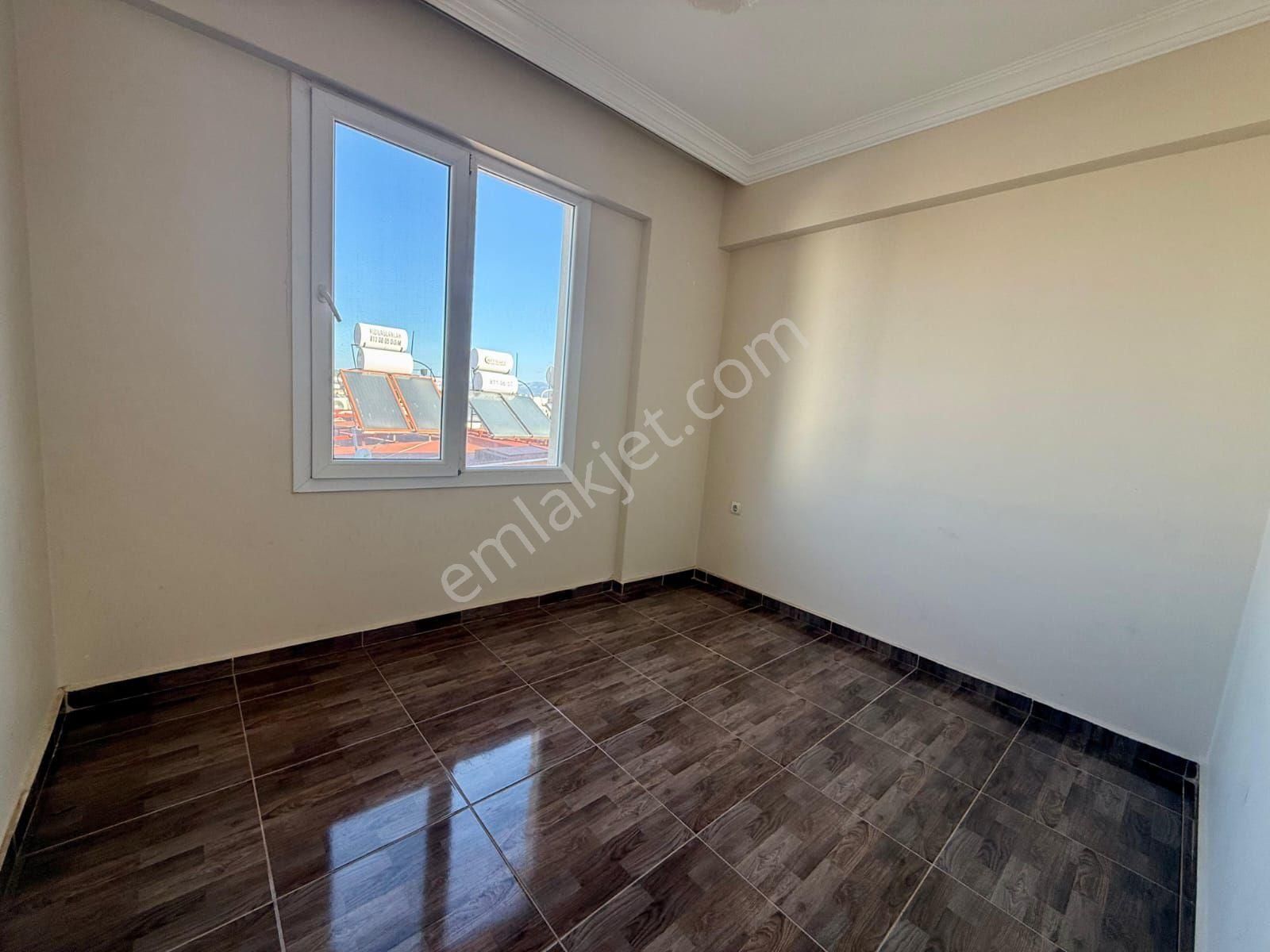 Didim Yeni Mahallede Satılık 2+1 Geniş Ferah Güzel Bir Daire Satıyoruz - Görsel 4