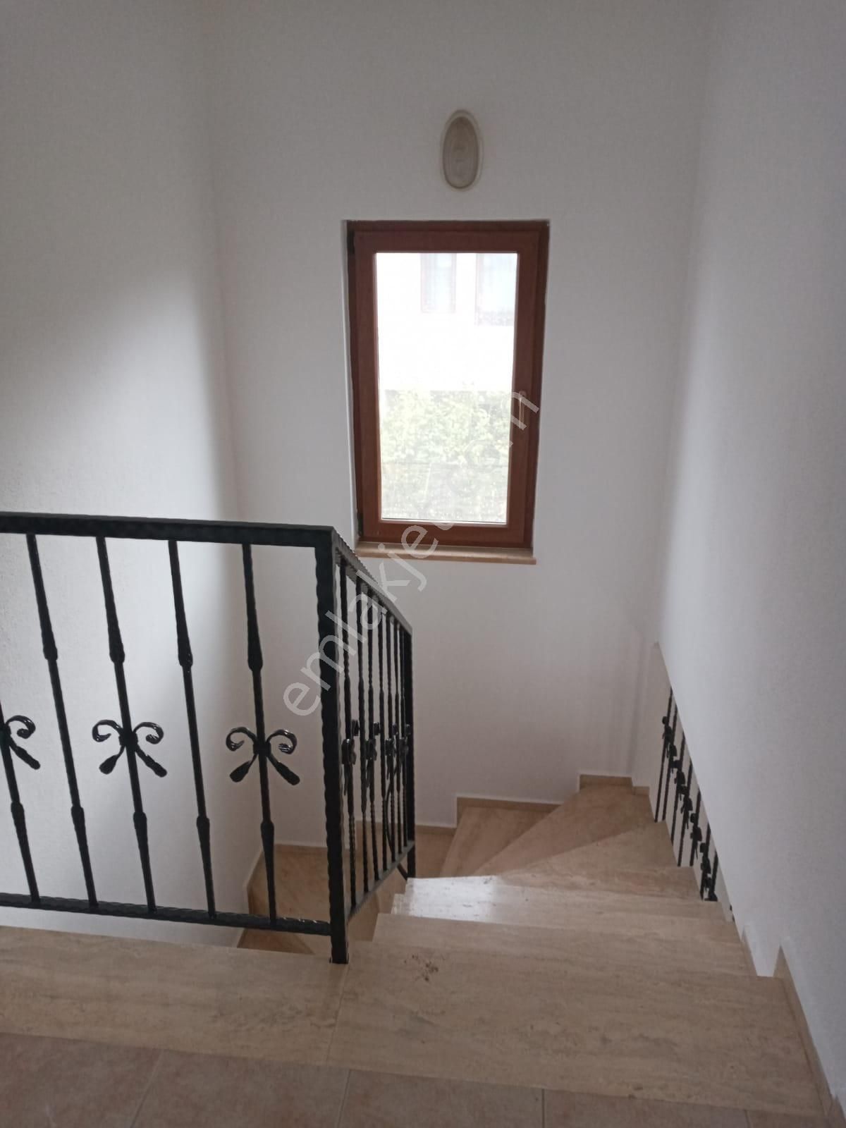 Datça Merkezde Satılık 130 M2 2+1 Müstakil Villa - Görsel 23