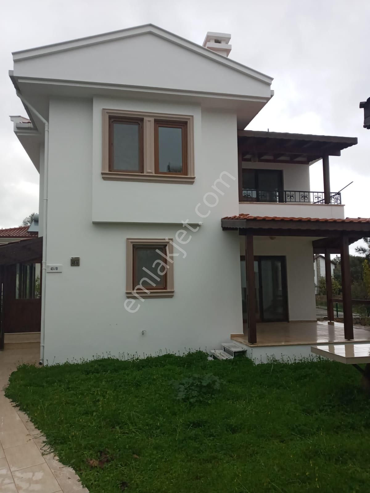 Datça Merkezde Satılık 130 M2 2+1 Müstakil Villa - Görsel 2