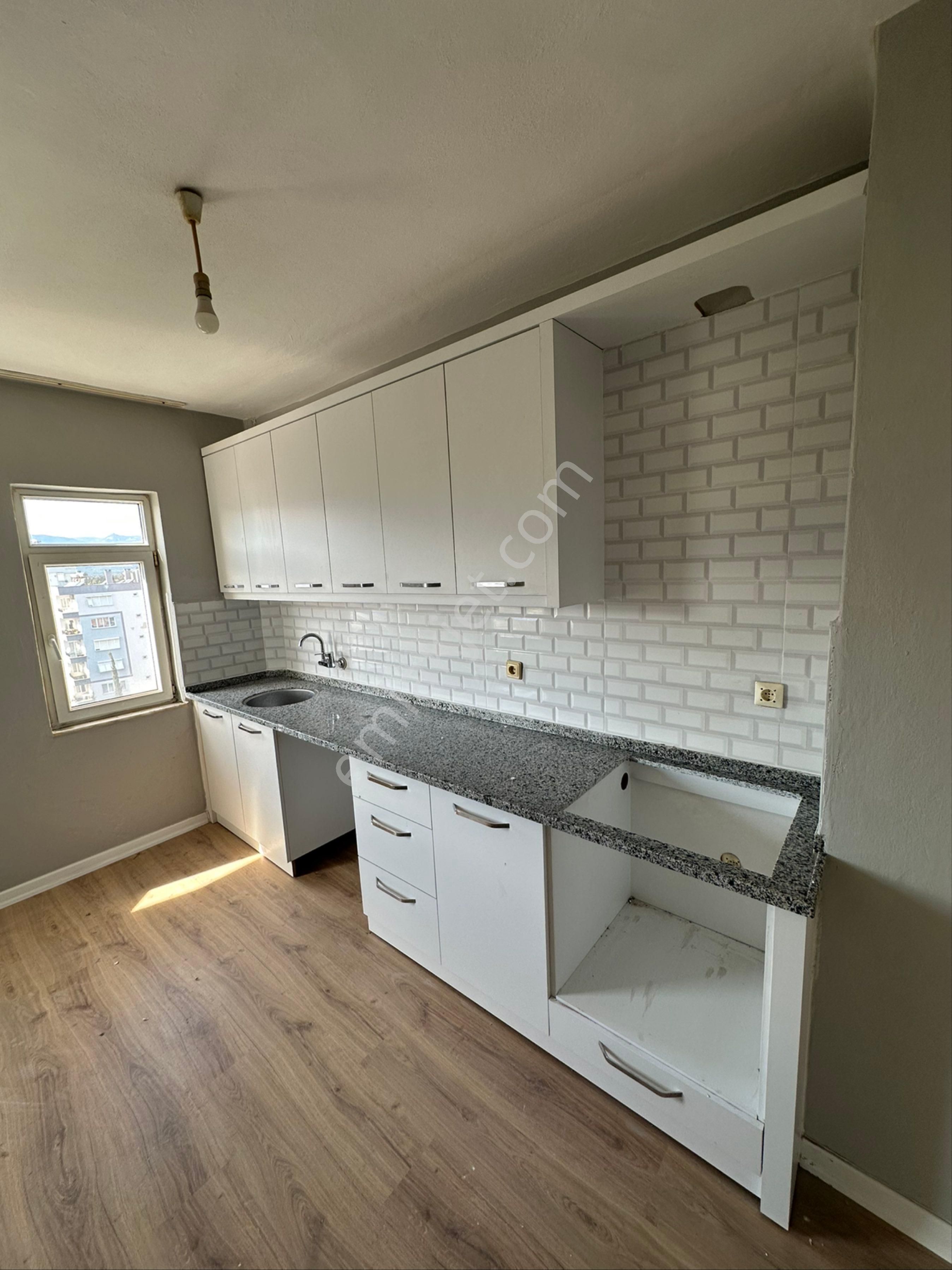 Konyaaltı Gürsu Mahallesi Kiralık 3+1 - Görsel 2