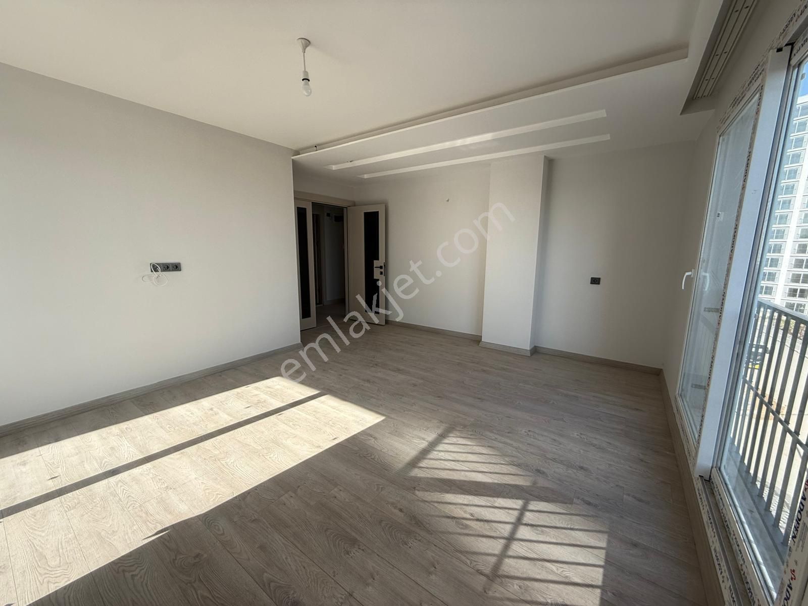 Atatürk Mahallesinde 2+1 Kiralık Daire - Görsel 6