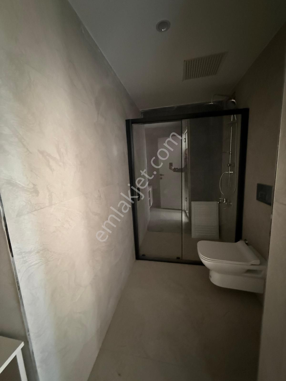 Atatürk Mahallesinde 2+1 Kiralık Daire - Görsel 15