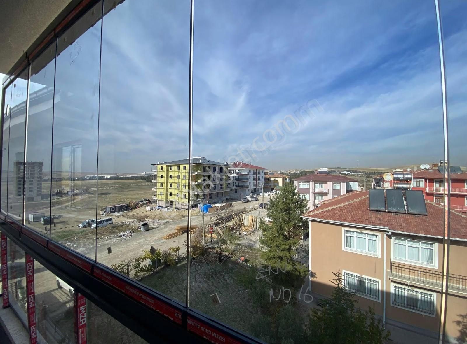 Susuz'da Geniş 2+1 Sıfır Lüks Daire - Görsel 13