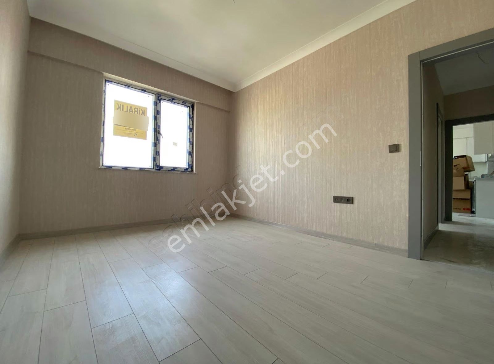 Susuz'da Geniş 2+1 Sıfır Lüks Daire - Görsel 11