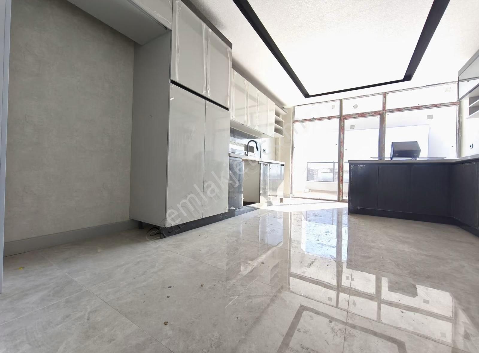 Ebeveyn Banyolu Sıfır 4+1 Ara Kat Satılık Fırsat Daire - Görsel 7