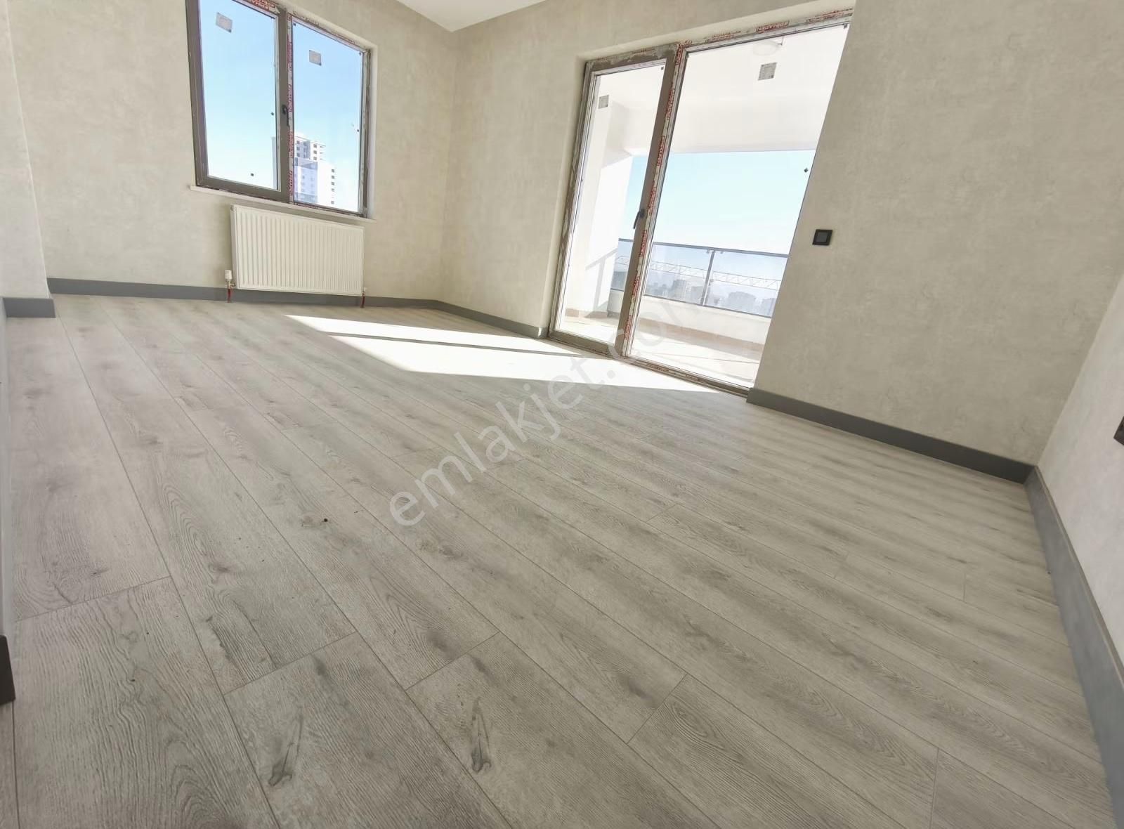 Merkezi Lokasyonda Orman Manzaralı 4+1 Ara Kat Daire - Görsel 18