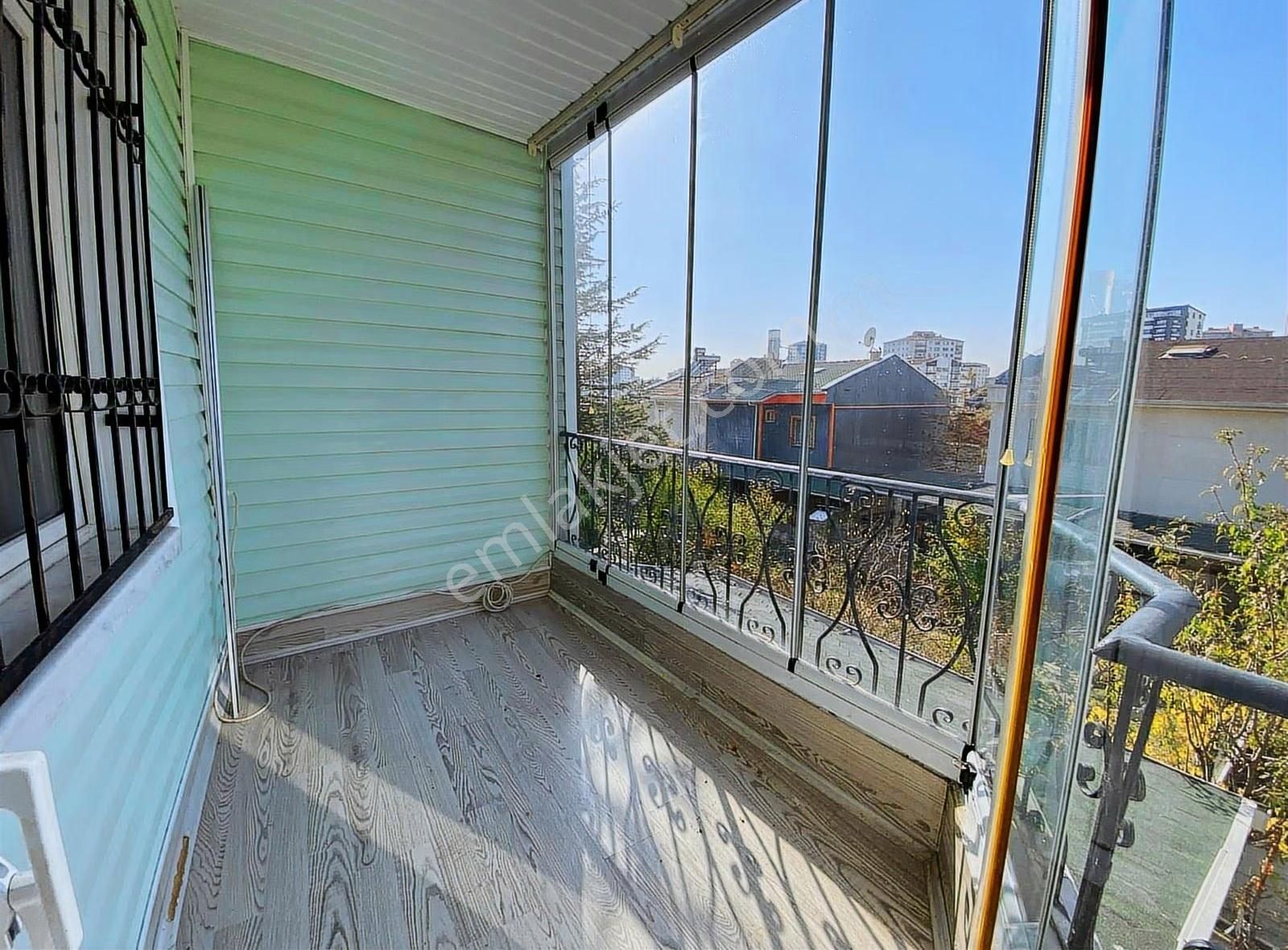 Geniş Bahçeli Kiralık Müstakil - Görsel 9