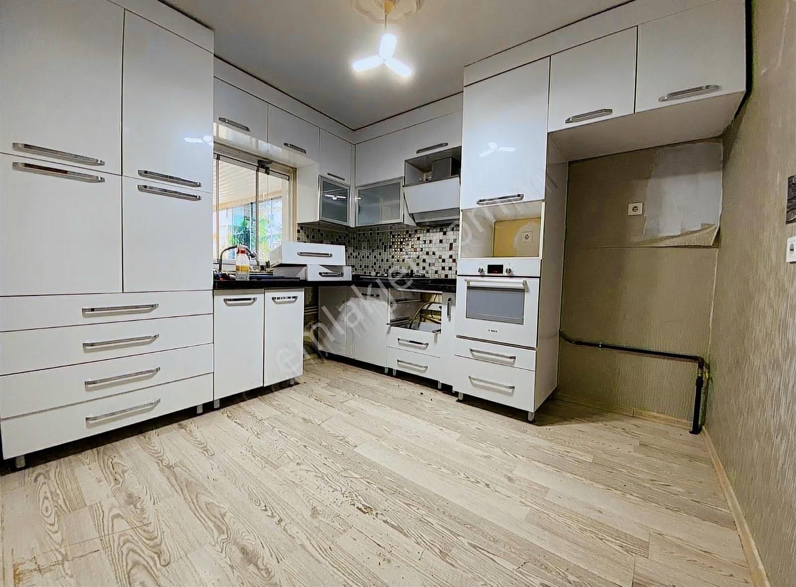 Geniş Bahçeli Kiralık Müstakil - Görsel 8