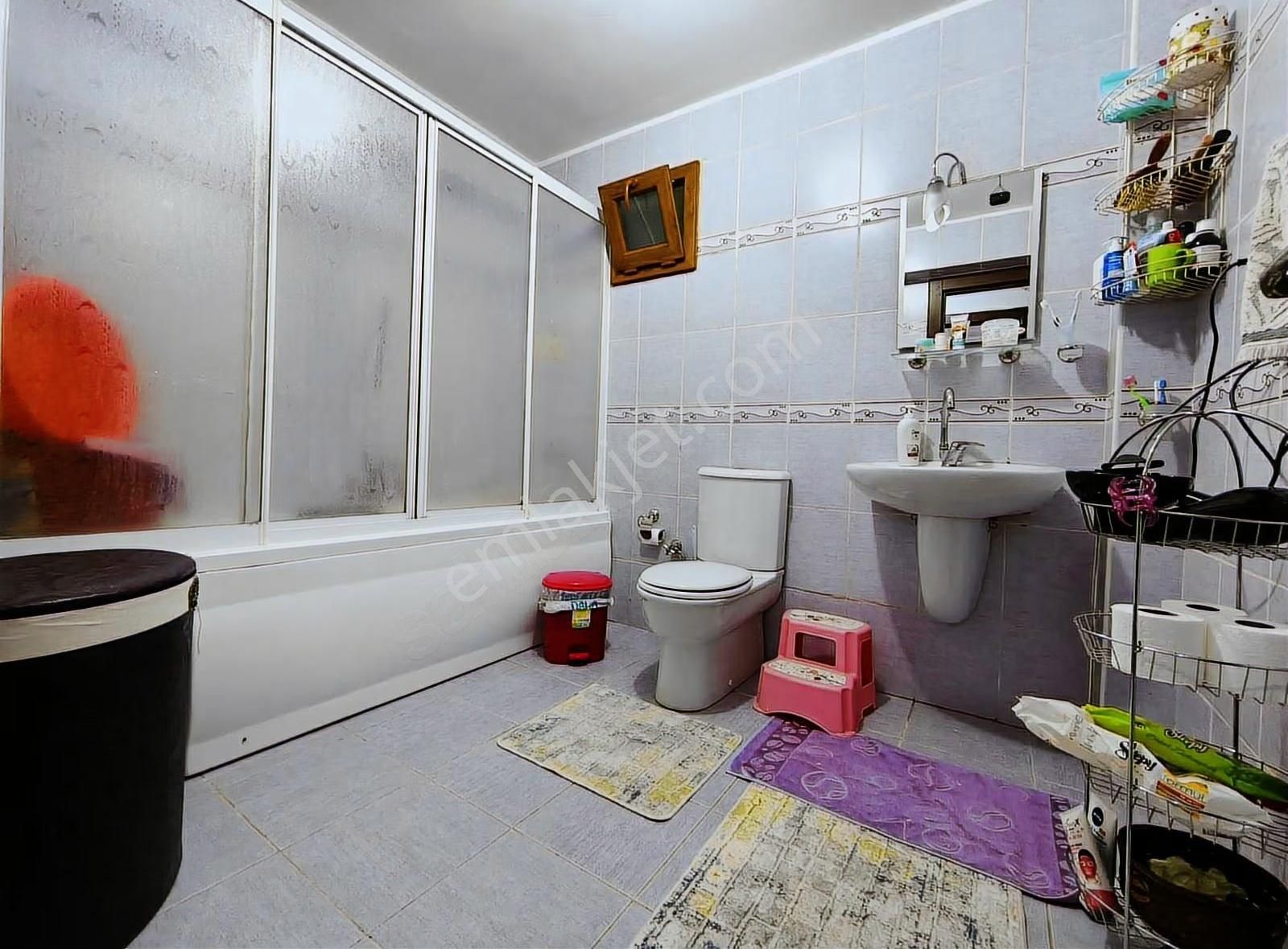 4+1 Kullanışlı Ebeveyn Banyolu Ara Kat Fırsat Daire - Görsel 12