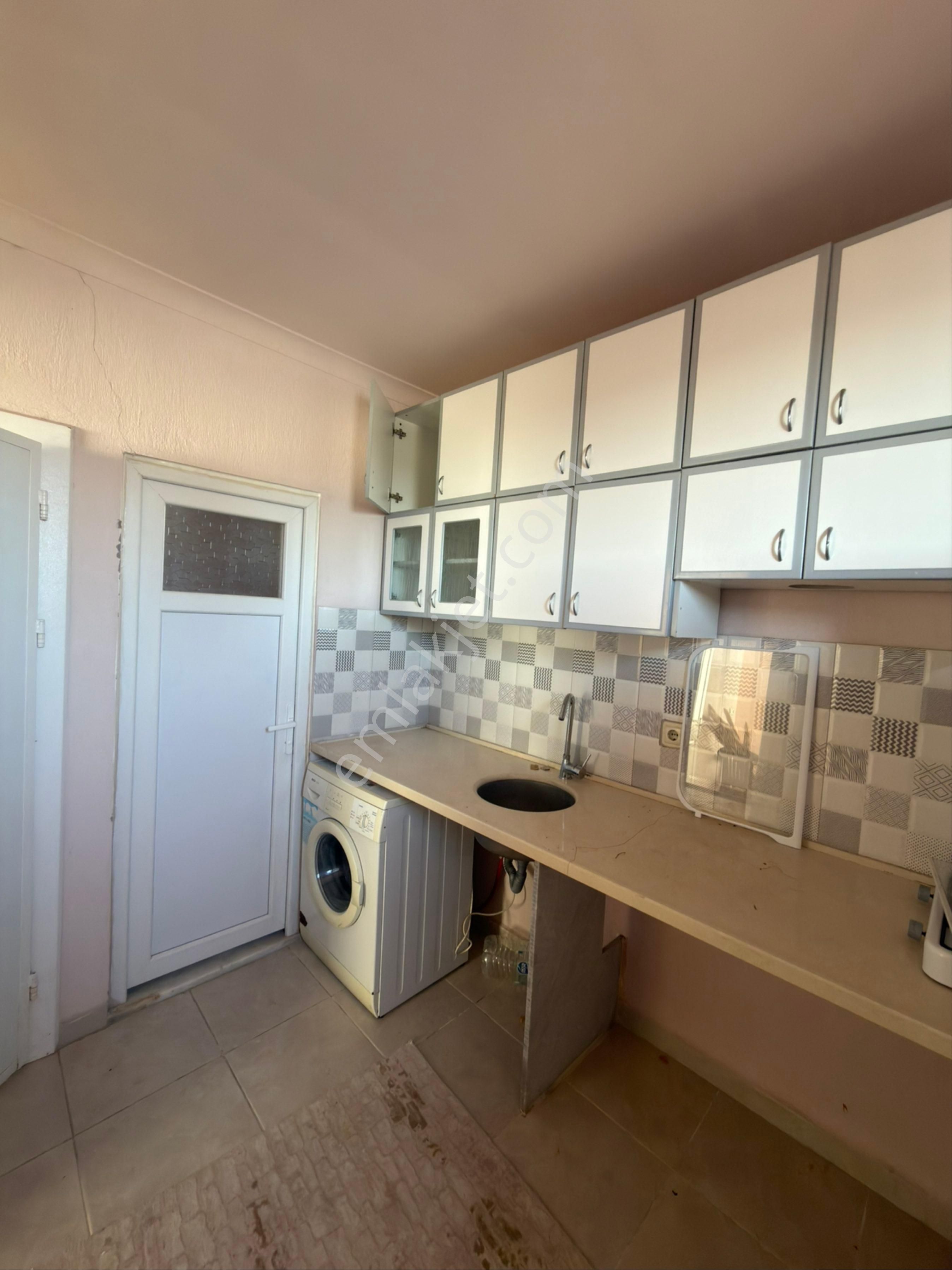 Gültepe Mah Kiralık Eşyalı 1+0 Daire - Görsel 3