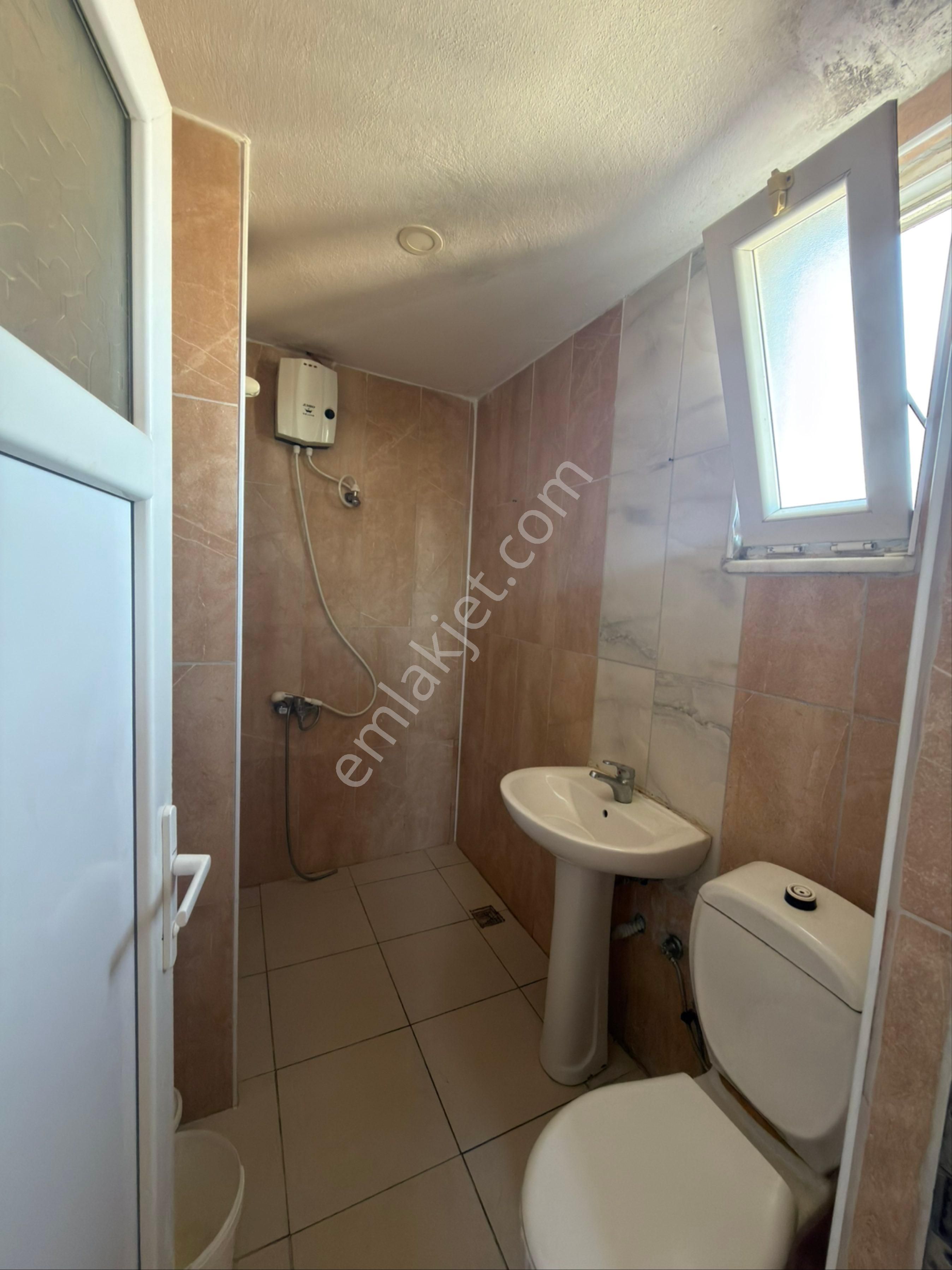 Gültepe Mah Kiralık Eşyalı 1+0 Daire - Görsel 2