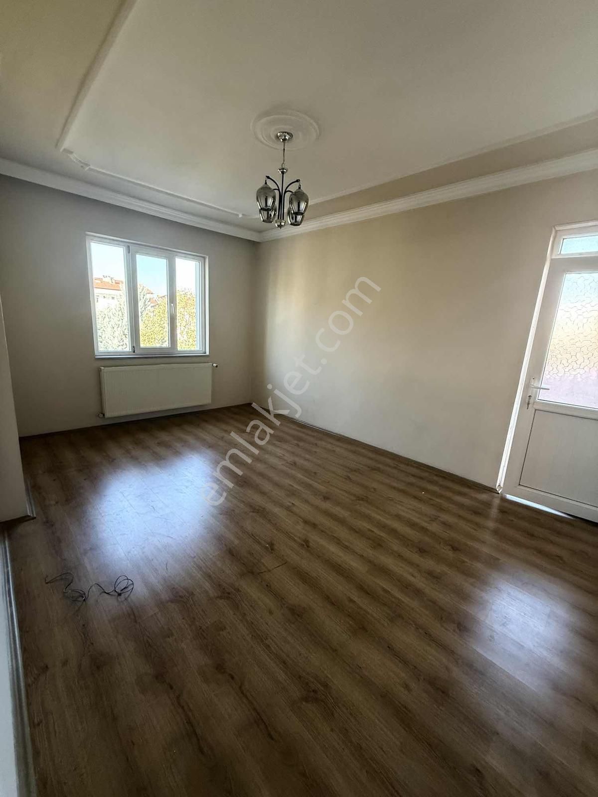 Ulucan'dan İnegöl Merkez'de Ünüversite Blgs'de Kiralık 3+1 Daire - Görsel 14