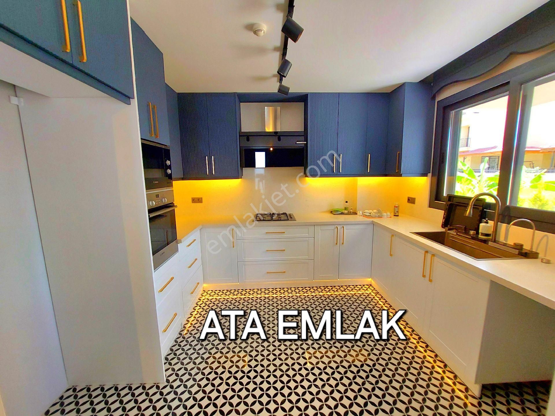 Kuşadasında Avm'ye Yakın Özel Havuzlu Tek Müstakil 4+1 Sıfır Villa - Görsel 7