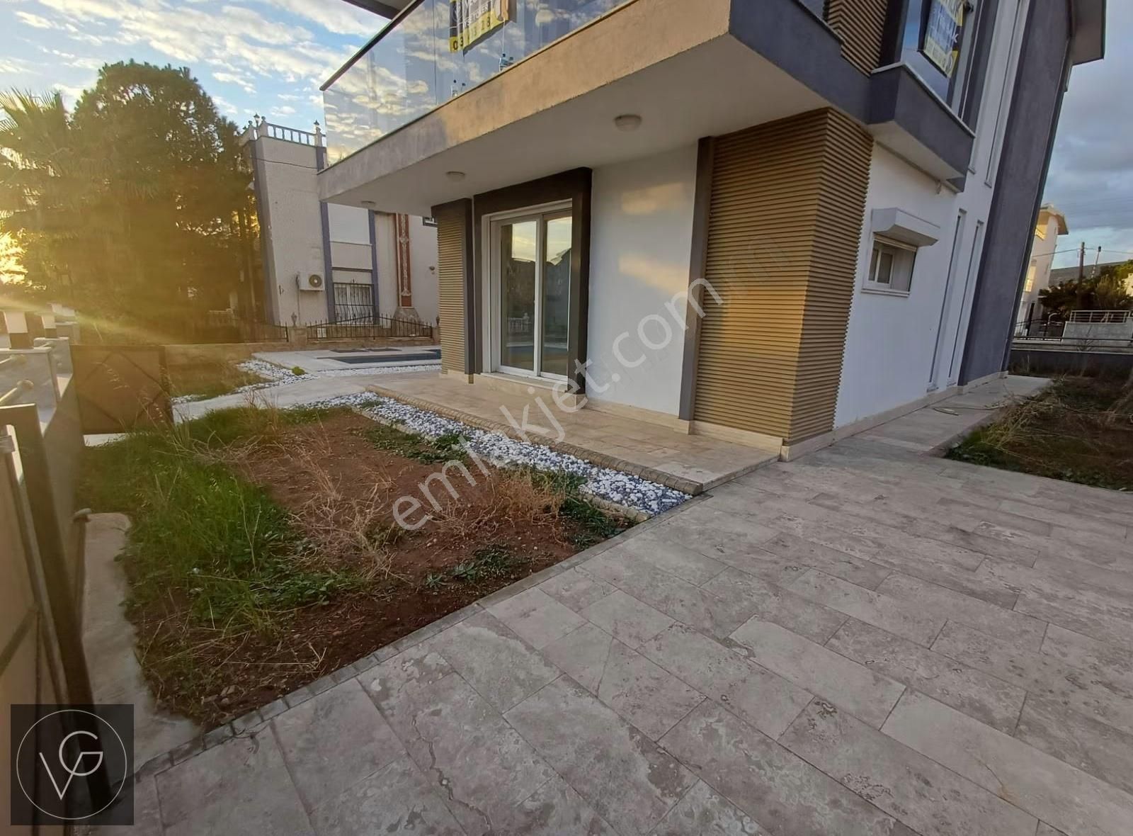 Didim Akbükte Deniz Manzaralı Denize 150 Metre 4+1müstakil Villa - Görsel 7