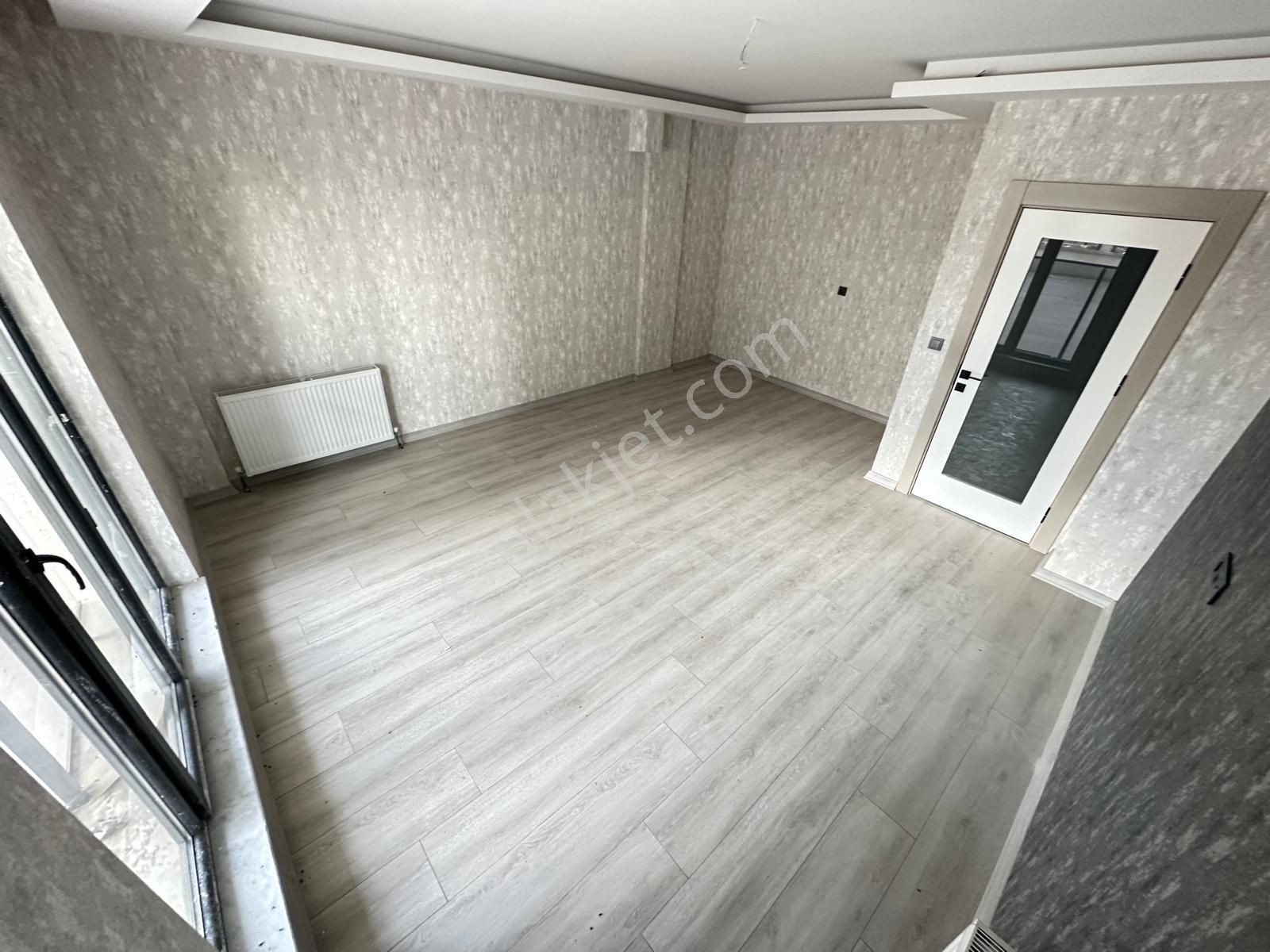 Yenikent Fevzi Çakmak Mh'de 2+1 Giriş Kat Merkezi Konum'da Satılık Daire - Görsel 9