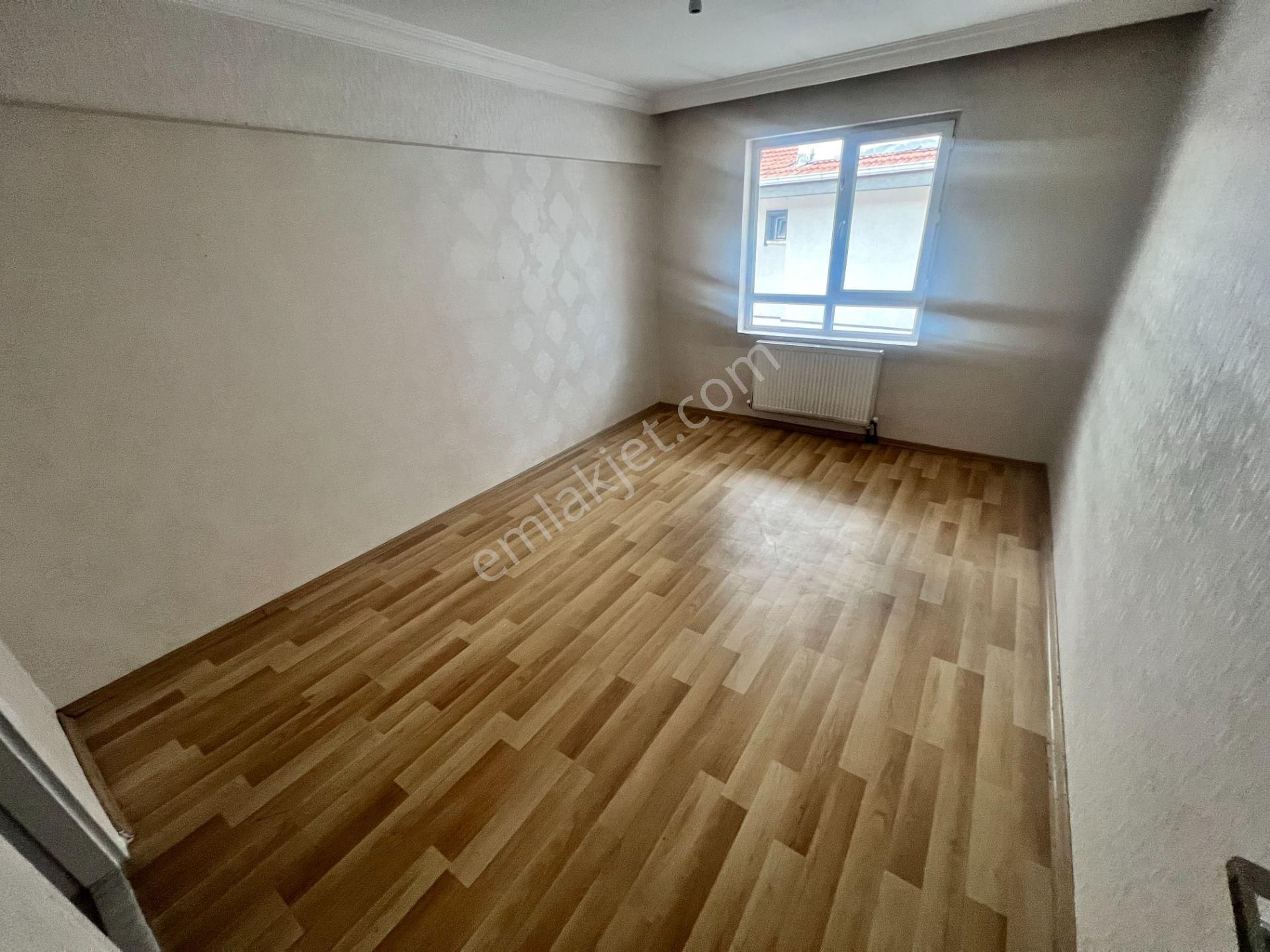 Cihandan Karakeçili Cadde Üzerinde Asansörlü Geniş 3+1 - Görsel 10