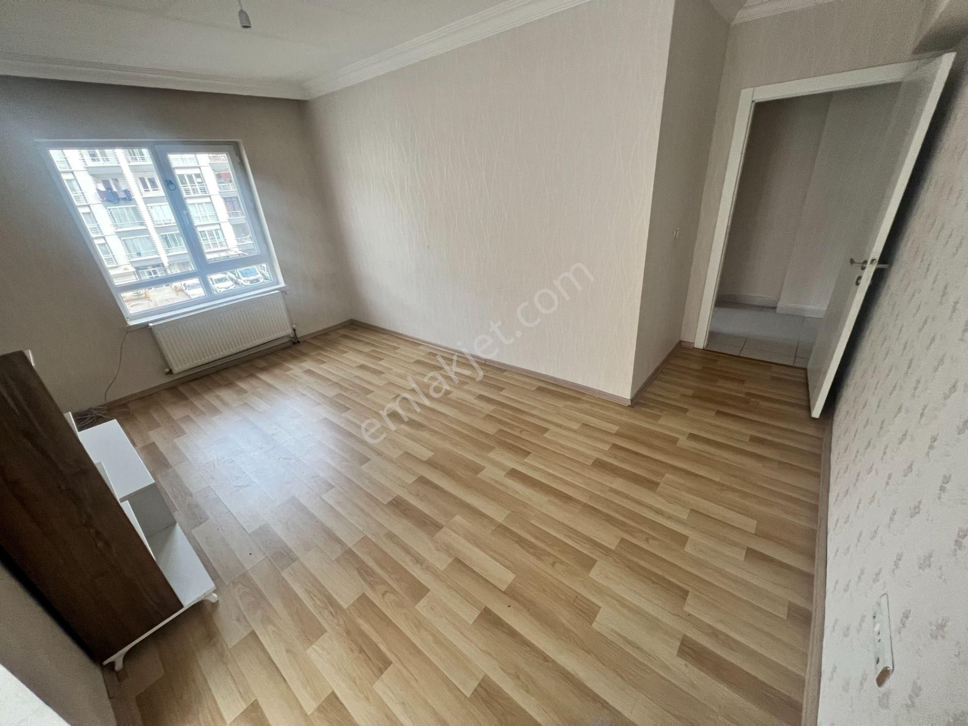 Cihandan Karakeçili Cadde Üzerinde Asansörlü Geniş 3+1 - Görsel 16