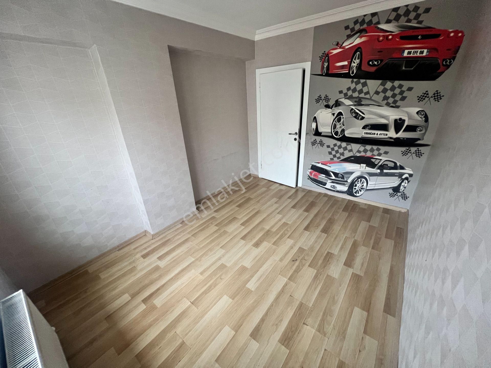 Cihandan Karakeçili Cadde Üzerinde Asansörlü Geniş 3+1 - Görsel 22