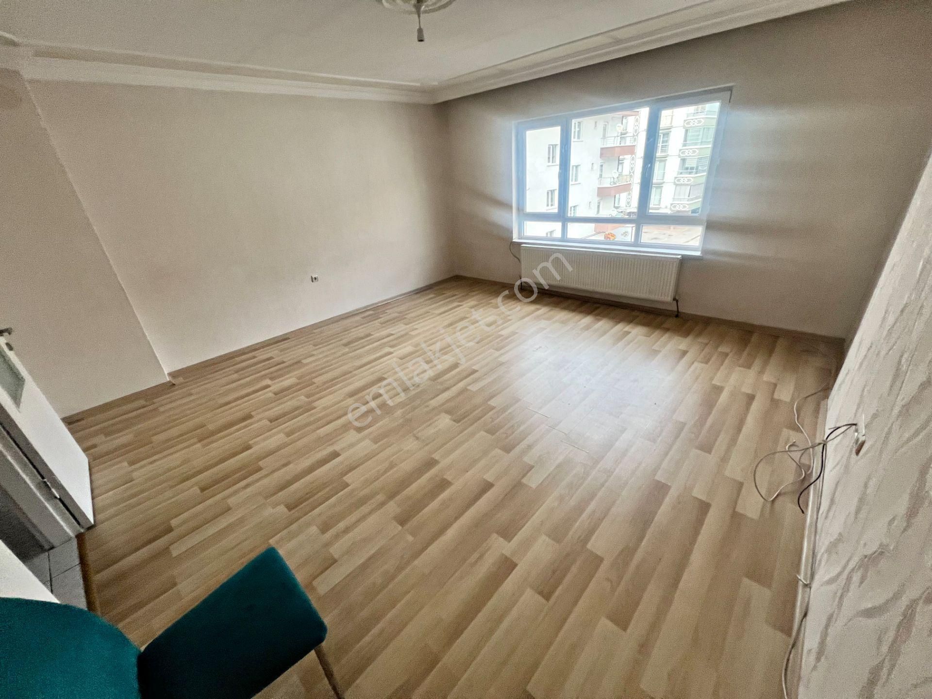 Cihandan Karakeçili Cadde Üzerinde Asansörlü Geniş 3+1 - Görsel 5