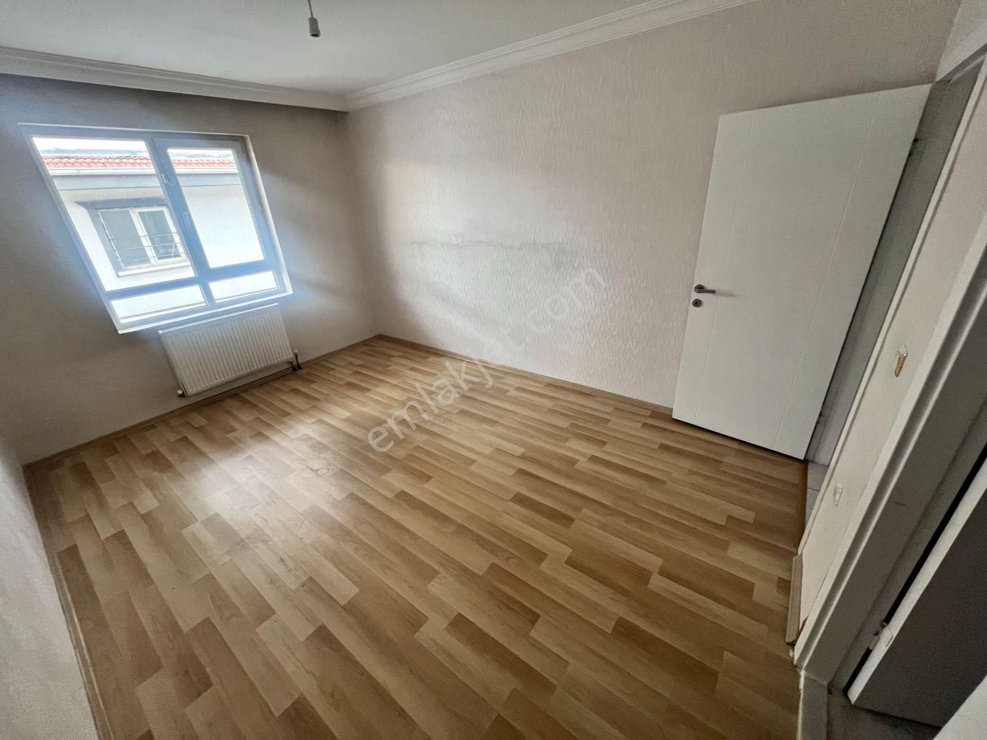 Cihandan Karakeçili Cadde Üzerinde Asansörlü Geniş 3+1 - Görsel 11