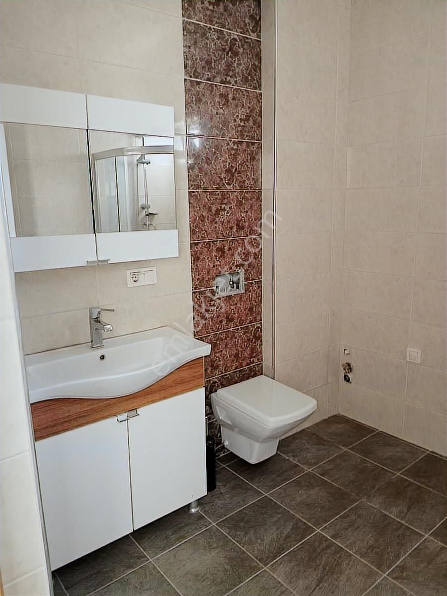 Dalaman Merkezde Kiralık 3+1 Ebeveyn Banyolu Daire - Görsel 16