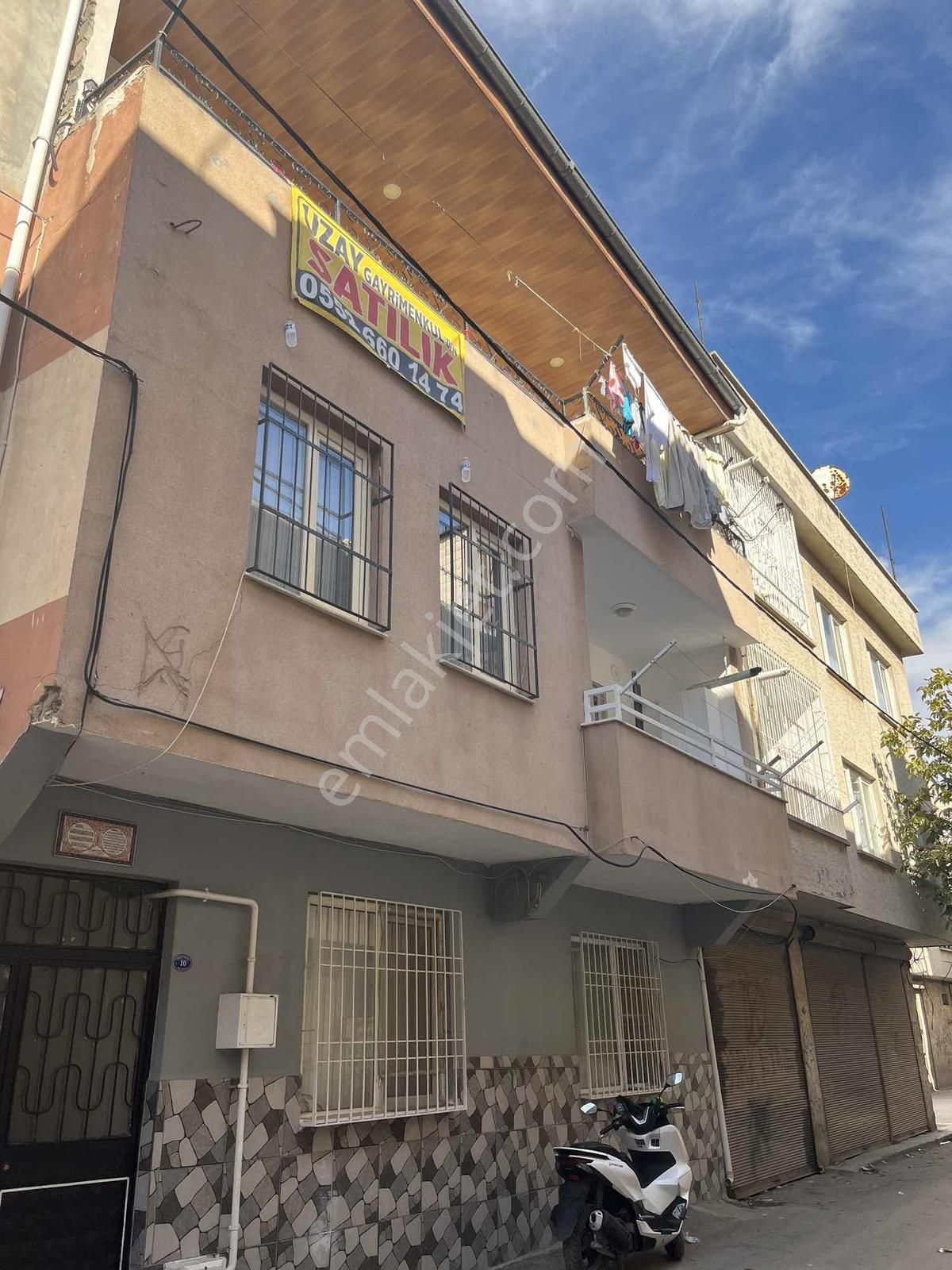 Konakta Fırsat 3 Katlı 2+1 Dogalgazlı 120 Mt2 Müstakil Ev!! - Görsel 10