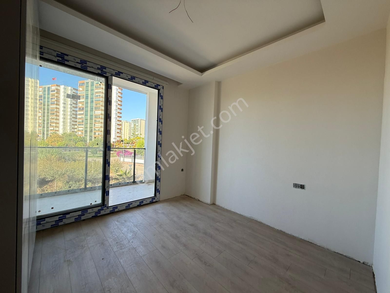 Gürselpaşa'da Yeşil Fırın Civarı/1+1/blv Üzeri/az Katlı/lüx/sıfır Bina - Görsel 14