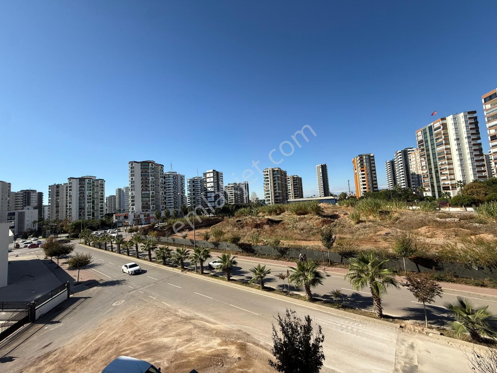 Gürselpaşa'da Yeşil Fırın Civarı/1+1/blv Üzeri/az Katlı/lüx/sıfır Bina - Görsel 9