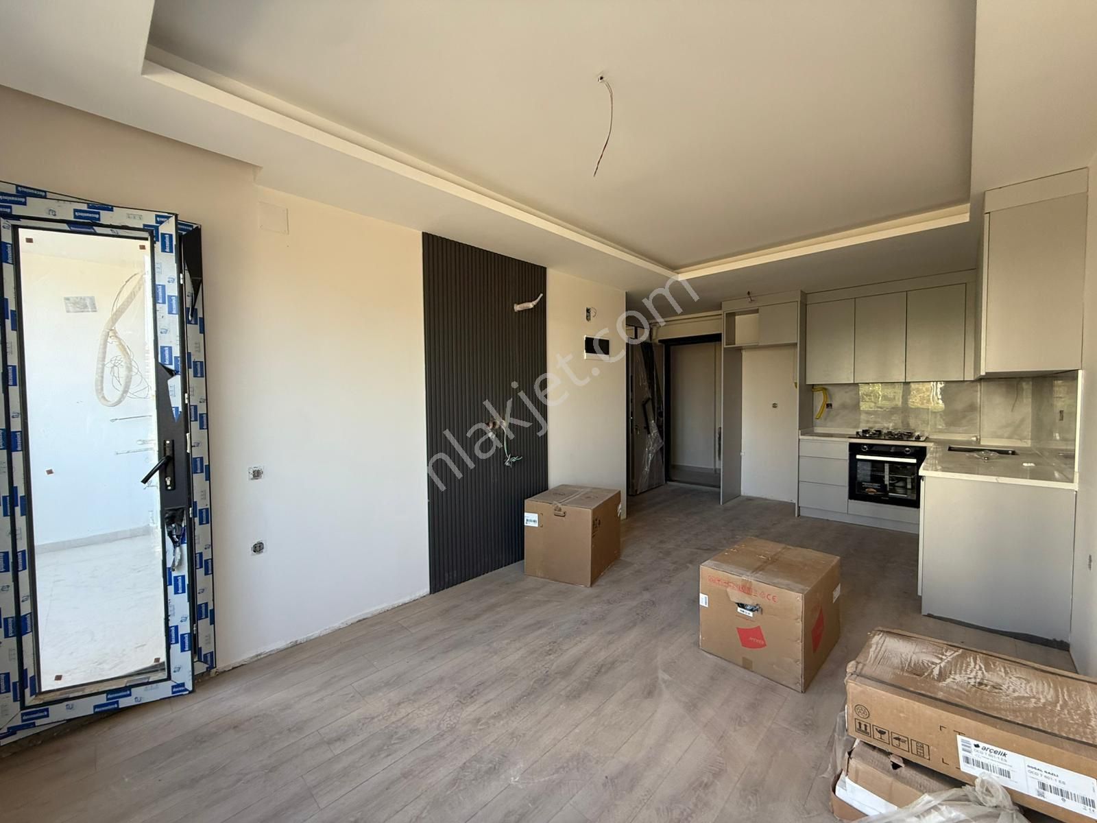 Gürselpaşa'da Yeşil Fırın Civarı/1+1/blv Üzeri/az Katlı/lüx/sıfır Bina - Görsel 18