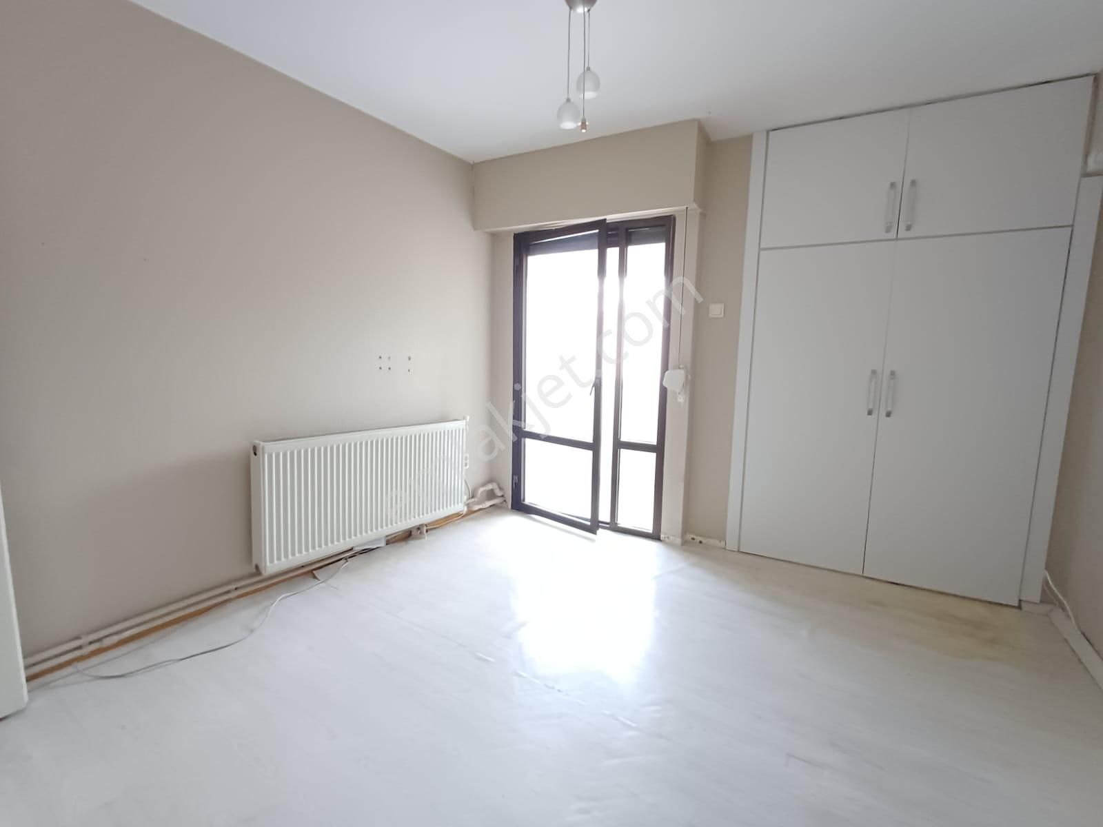 Bestekar Sadi Hoşseste Satılık 3+1 Ferah Köşe Daire - Görsel 23