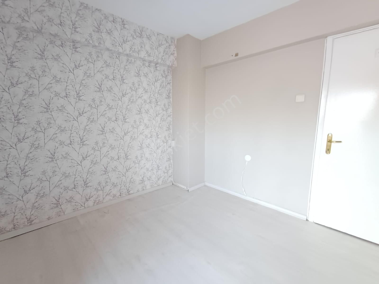 Bestekar Sadi Hoşseste Satılık 3+1 Ferah Köşe Daire - Görsel 19