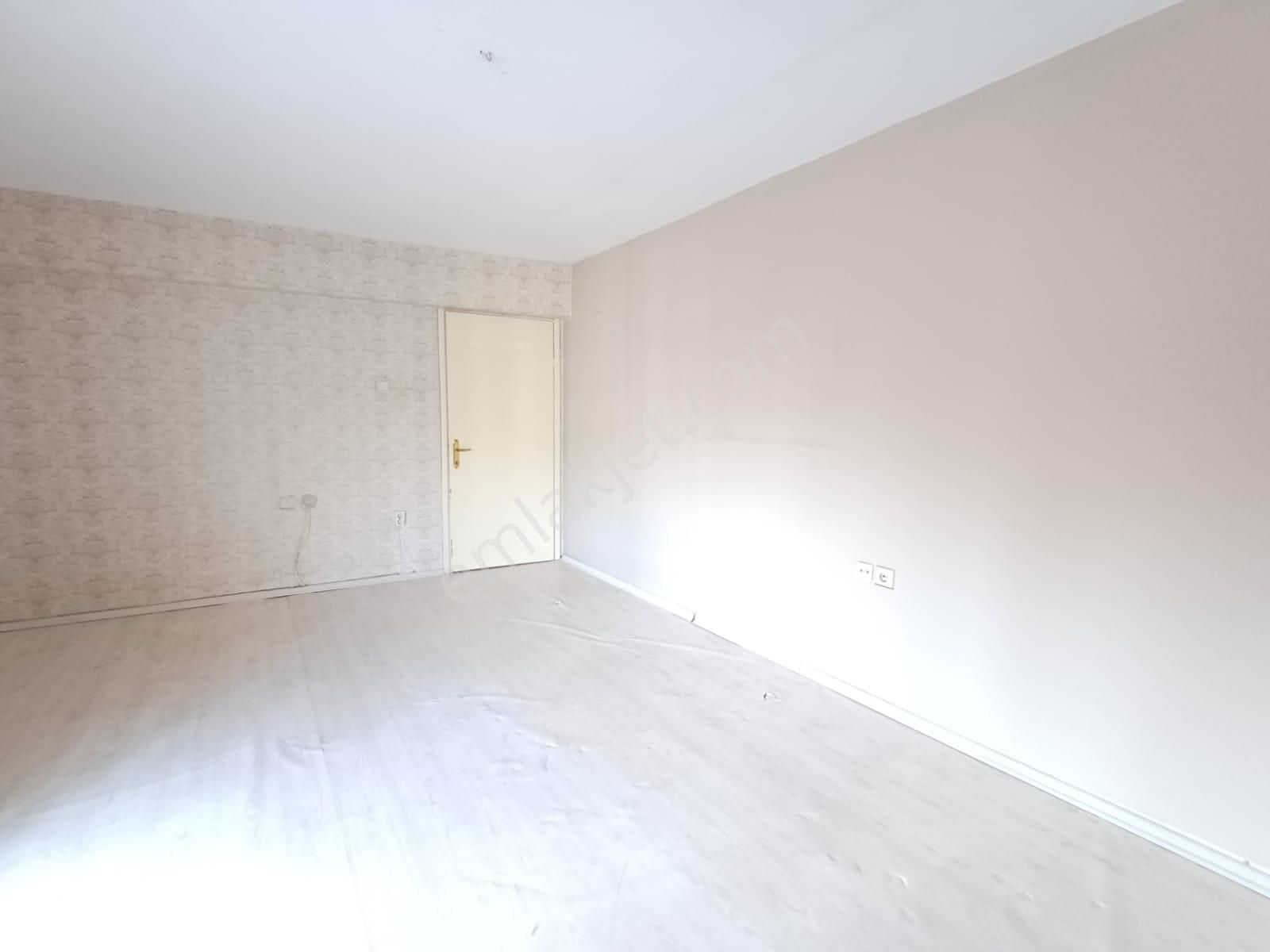 Bestekar Sadi Hoşseste Satılık 3+1 Ferah Köşe Daire - Görsel 15