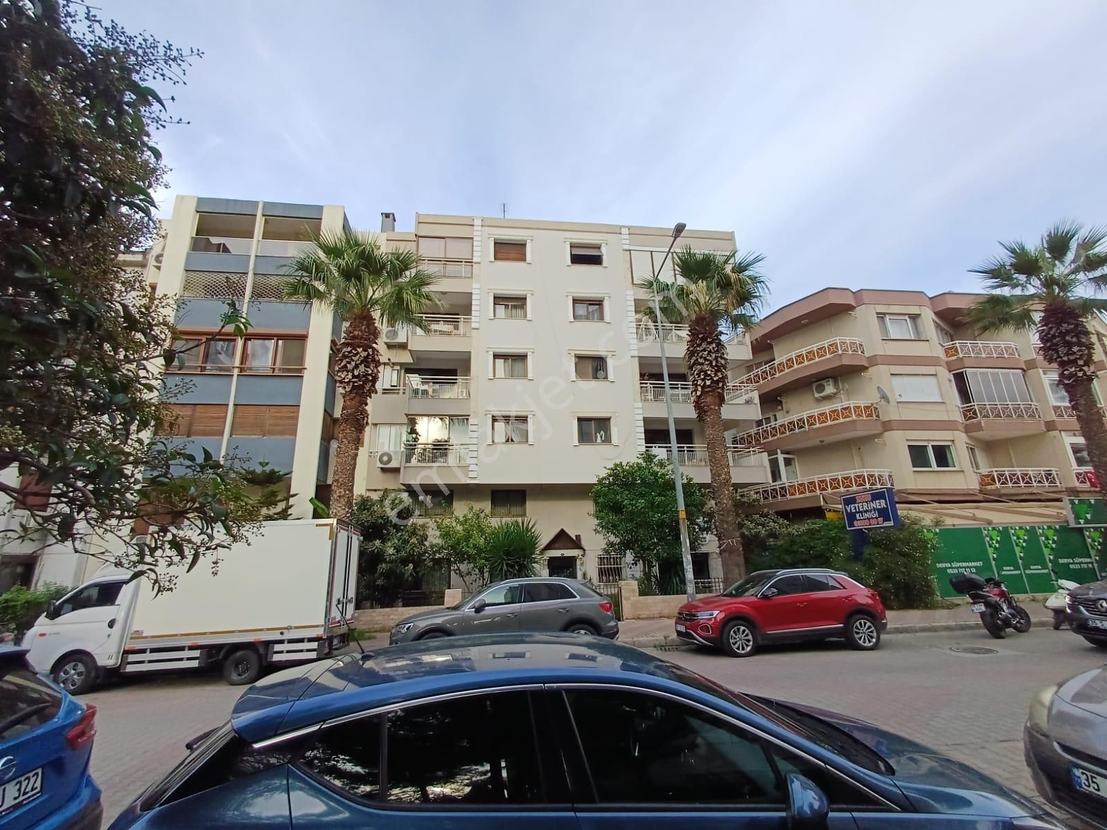 Bestekar Sadi Hoşseste Satılık 3+1 Ferah Köşe Daire - Görsel 2