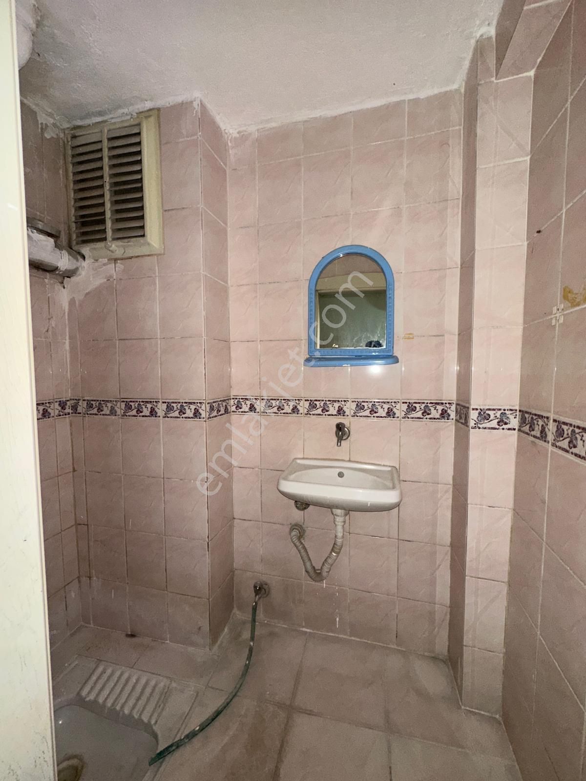 Afyon Üçok Emlaktan İstiklal Mah Satılık 3+1 Temiz Bakımlı Diare - Görsel 12