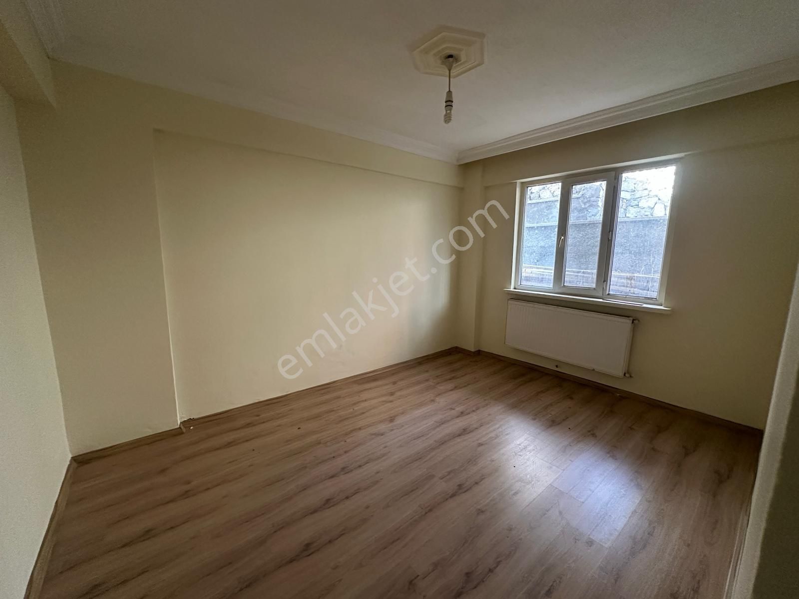 Afyon Üçok Emlaktan İstiklal Mah Satılık 3+1 Temiz Bakımlı Diare - Görsel 13